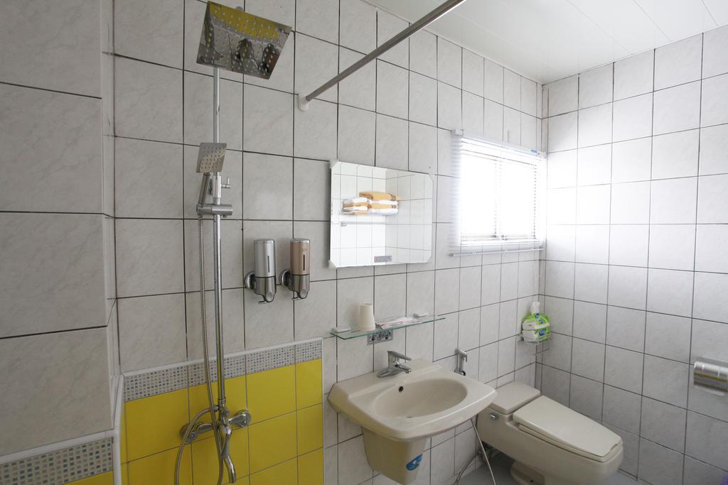 Light Shadow Apartment Budai Bagian luar foto